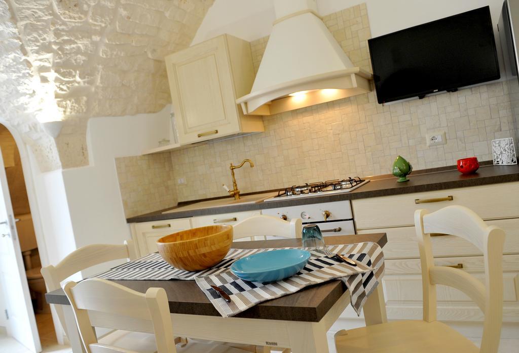 Dimora Garibaldi Apartment โลโกโรตอนโด ภายนอก รูปภาพ
